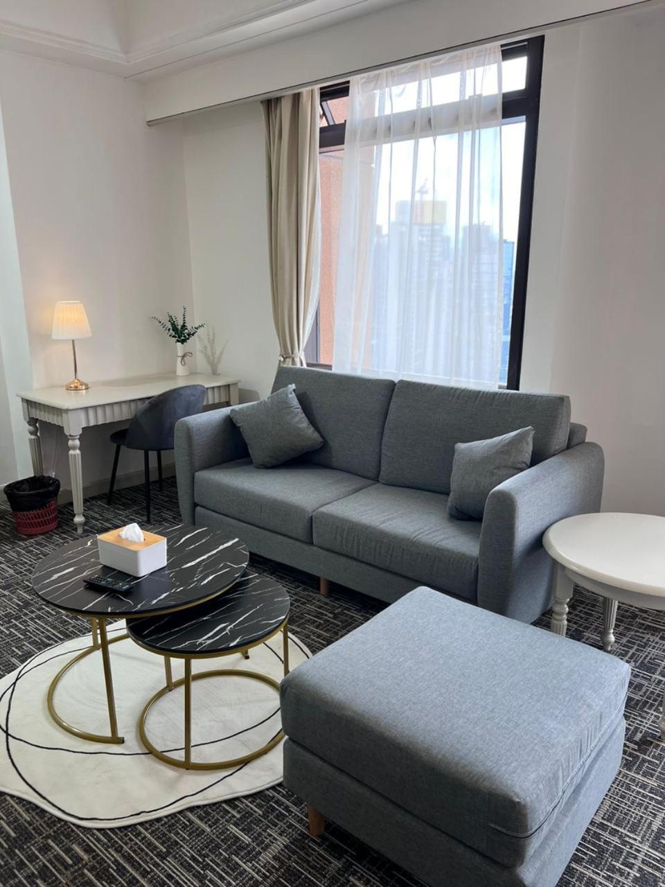 Luxhouz Suites At Times Square Kuala Lumpur Eksteriør billede