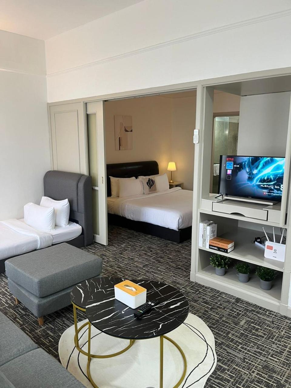Luxhouz Suites At Times Square Kuala Lumpur Eksteriør billede