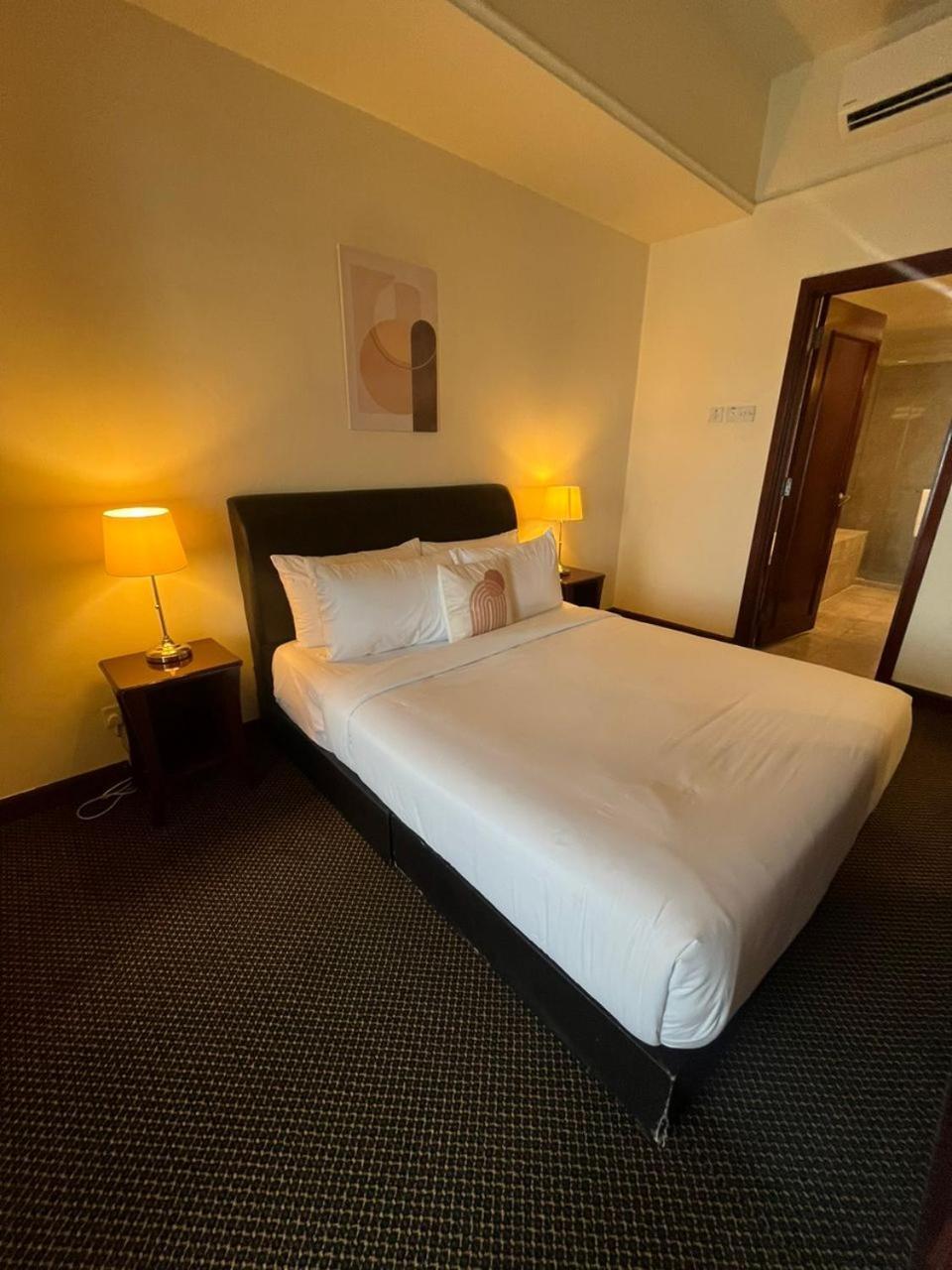 Luxhouz Suites At Times Square Kuala Lumpur Eksteriør billede